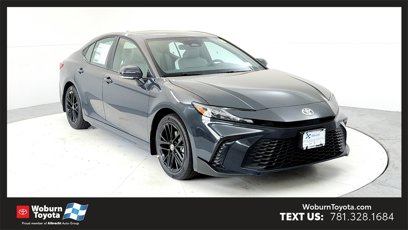 New 2025 Toyota Camry SE