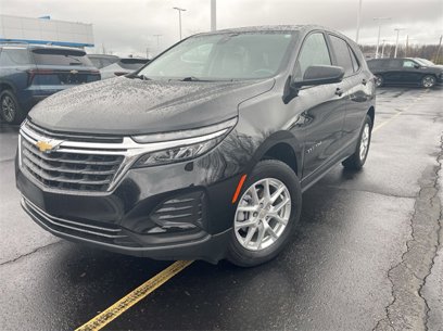 Used 2022 Chevrolet Equinox LS w/ LS Convenience Package