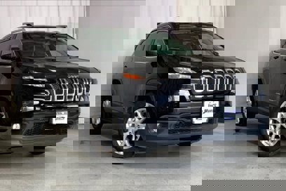 Used 2016 Jeep Cherokee Latitude w/ Cold Weather Group