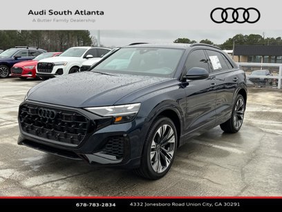 New 2025 Audi Q8 Premium