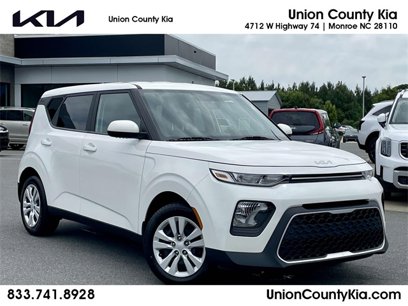 Certified 2022 Kia Soul LX