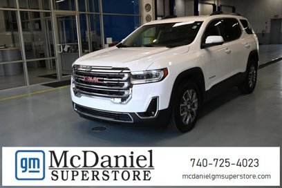 Used 2023 GMC Acadia SLT w/ Preferred Package