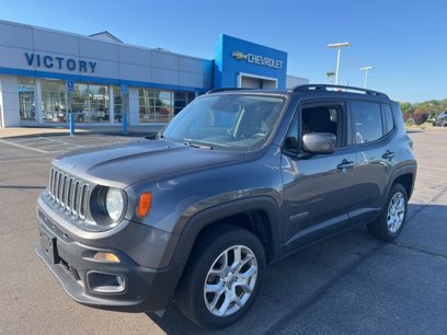 Used 2018 Jeep Renegade Latitude w/ Cold Weather Group