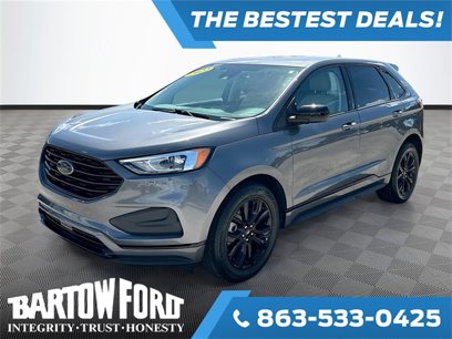 Used 2022 Ford Edge SE w/ Black Appearance Package