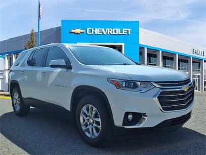 Used 2020 Chevrolet Traverse LT