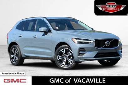 Used 2022 Volvo XC60 B5 Momentum w/ Climate Package