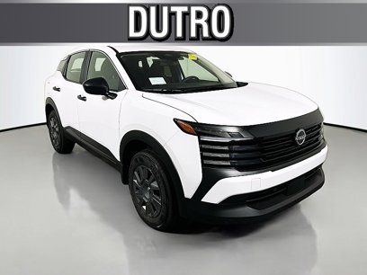 New 2025 Nissan Kicks S