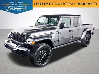 New 2025 Jeep Gladiator Sport