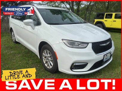 Used 2022 Chrysler Pacifica Touring-L