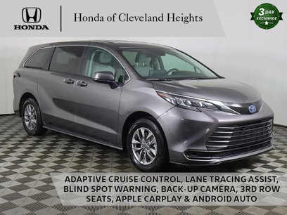Used 2024 Toyota Sienna LE