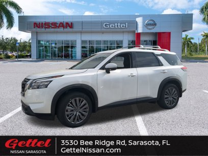 New 2025 Nissan Pathfinder SL w/ SL Premium Package
