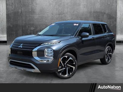 Used 2024 Mitsubishi Outlander SE
