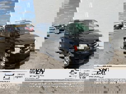 Used 2015 Dodge Grand Caravan SXT w/ UConnect Hands-Free Group