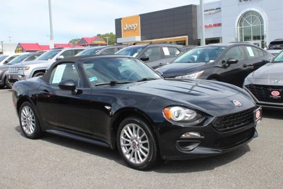 Used 2017 FIAT 124 Spider Classica