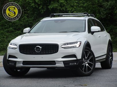 Used 2019 Volvo V90 T6 Cross Country w/ Advanced Package