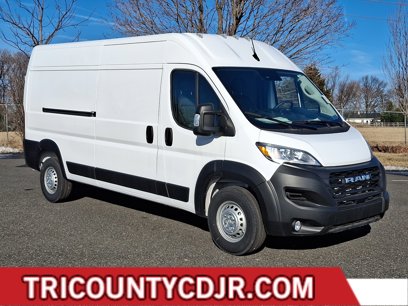 New 2024 RAM ProMaster 2500 w/ Convenience Group