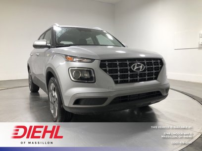 New 2025 Hyundai Venue SEL