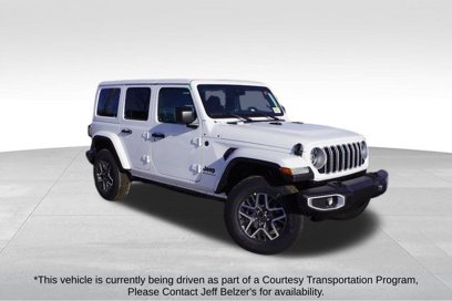 New 2025 Jeep Wrangler Sahara w/ Safety Group