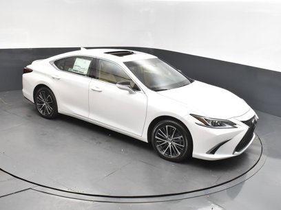 New 2025 Lexus ES 350 w/ Premium Package