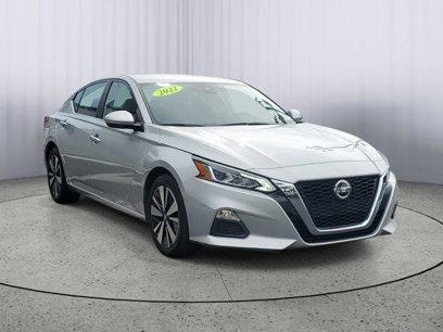 Used 2022 Nissan Altima 2.5 SV