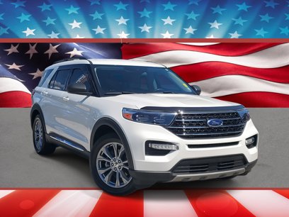 Certified 2021 Ford Explorer XLT w/ Equipment Group 202A