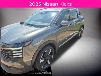 Certified 2025 Nissan Kicks SR w/ Illumination Package