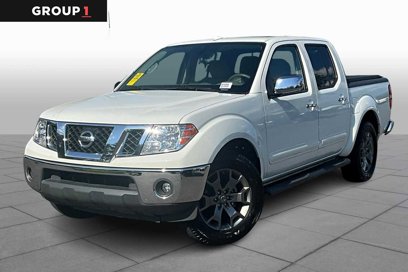 Used 2017 Nissan Frontier SL w/ Moonroof Package