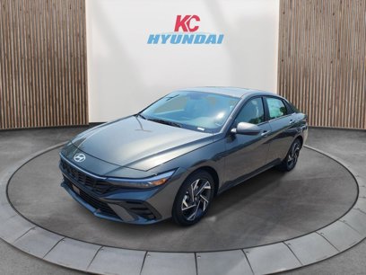 New 2025 Hyundai Elantra Limited