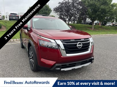 New 2025 Nissan Pathfinder Platinum w/ Cargo Package