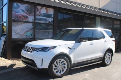 New 2025 Land Rover Discovery S