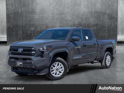 New 2025 Toyota Tacoma SR5