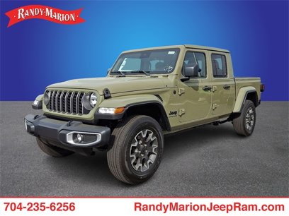 New 2025 Jeep Gladiator Sport w/ Premium Package