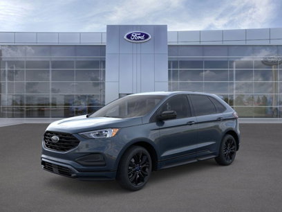 New 2024 Ford Edge SE w/ Black Appearance Package