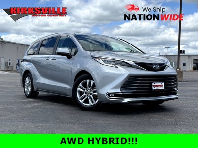 Used 2021 Toyota Sienna Limited