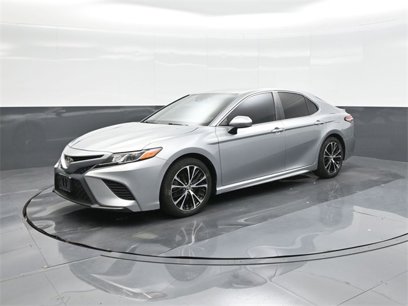 Used 2019 Toyota Camry SE