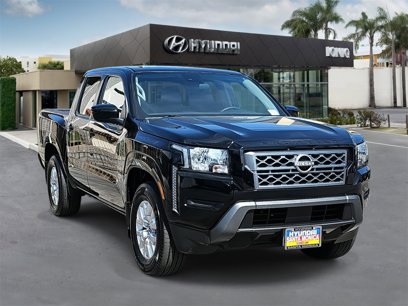 Used 2022 Nissan Frontier SV