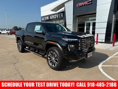 New 2025 GMC Canyon Denali