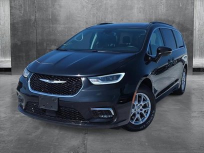 Used 2022 Chrysler Pacifica Touring-L