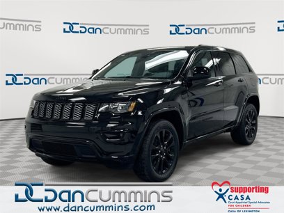 Used 2020 Jeep Grand Cherokee Altitude