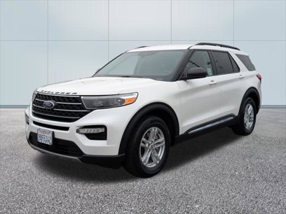 Certified 2022 Ford Explorer XLT w/ Equipment Group 202A