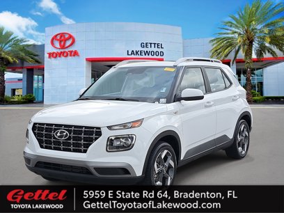 Used 2024 Hyundai Venue SEL
