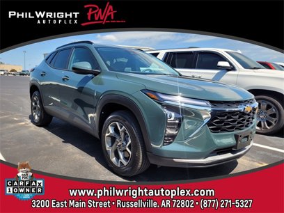 Used 2025 Chevrolet Trax LT