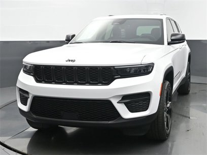 New 2025 Jeep Grand Cherokee Altitude