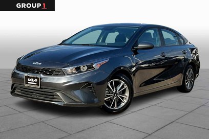 Certified 2023 Kia Forte LXS