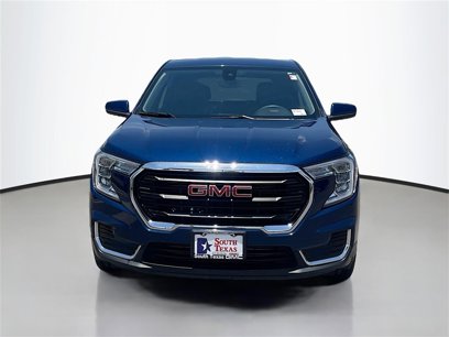 Used 2022 GMC Terrain SLE w/ LPO, Floor Liner Package