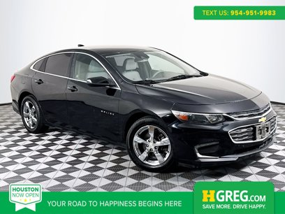 Used 2017 Chevrolet Malibu LT w/ Driver Confidence Package