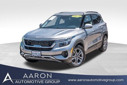 Used 2023 Kia Seltos S w/ Navigation Package
