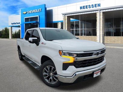 New 2025 Chevrolet Silverado 1500 LT