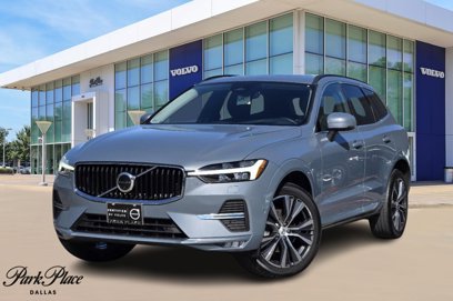 Certified 2022 Volvo XC60 B5 Momentum w/ Advanced Package