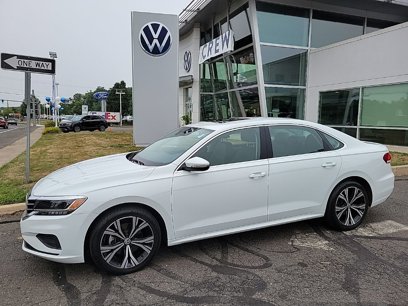 Certified 2022 Volkswagen Passat 2.0T SE